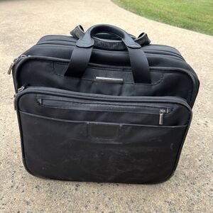 Briggs & Riley KR306X-4 Executive Expandable Organizer Briefcase Laptop 2 Wheel